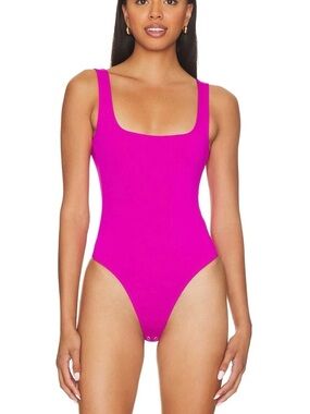 Good American Women’s Square Neck Fuchsia Scuba Bodysuit - Size 8